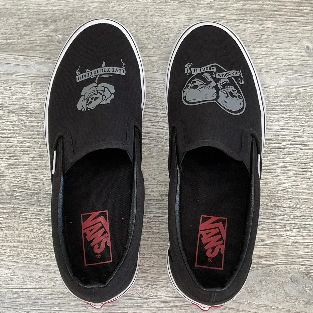 VANS Slip On Love You To Death Black Silver Canvas Shoes Womens Size 10 Mens 8.5